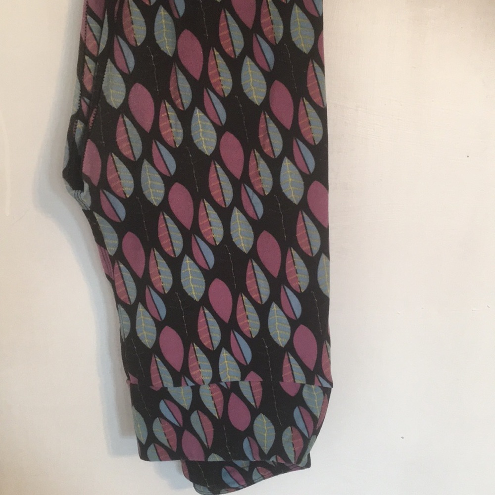 LulaRoe one-size legging